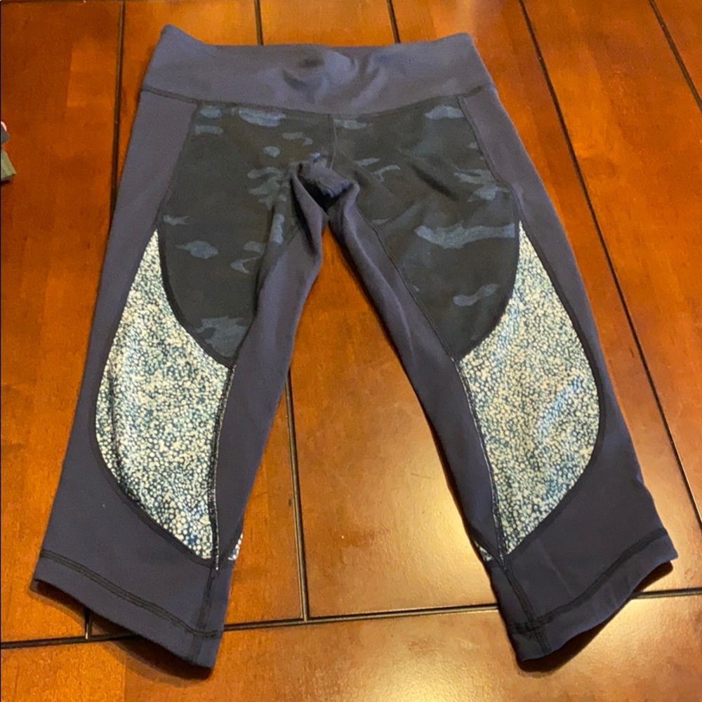 Lululemon crop leggings